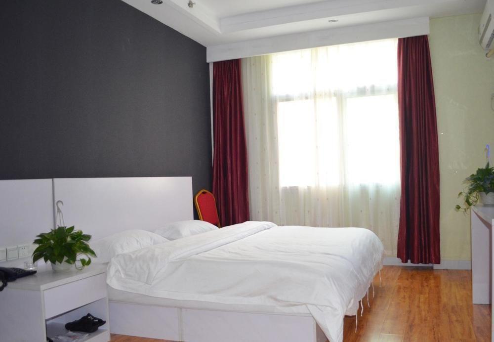 Xi'An Hometown Runtu Business Hotel Екстер'єр фото