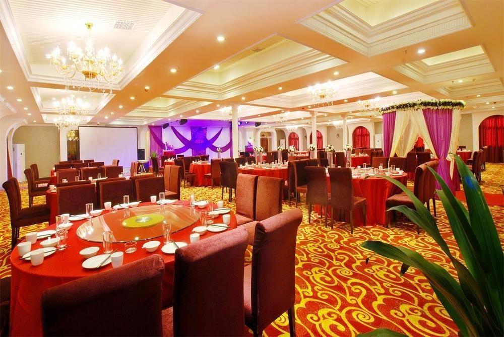 Xi'An Hometown Runtu Business Hotel Екстер'єр фото